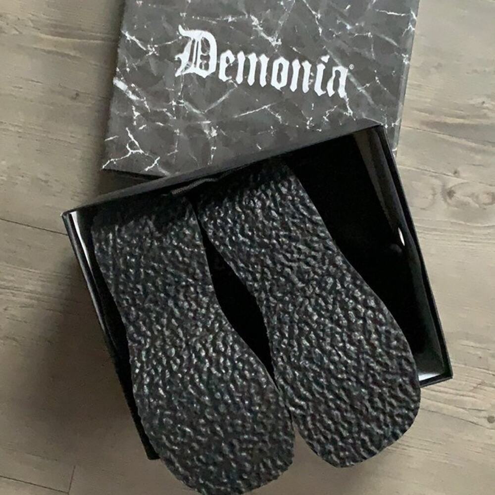 Demonia Funn-29 Sandals - Picture 5 of 6